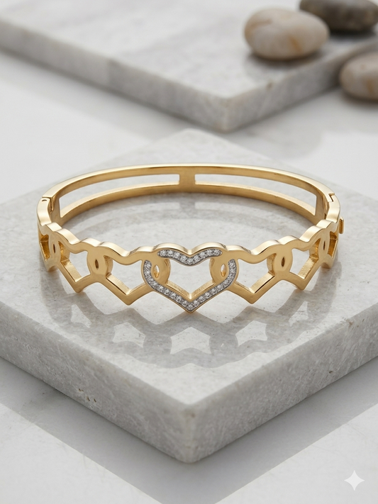 L' Amour Link Bangle