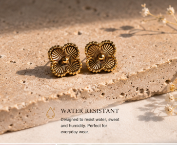 Aura Clover Studs🍀✨🌟